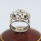 Diamantring i 14 kt. hvidguld, i alt 1,30 ct. Diamantring i 14 kt. hvidguld, i alt 1,30 ct.