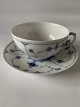 Mussel Painted Fluted Teacup Kgl.
Dec. No. 436