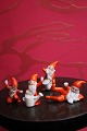 Decorative old bisquit gnomes...
CLICK THE PICTURE TO SEE EACH ONE !