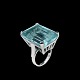 Ring i 14k 
hvidguld med 
aquamarin.