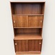 Teak cabinet with shelf
950kr