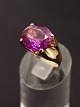 Middelfart 
Antik presents: 
14 carat 
gold ring with 
amethyst