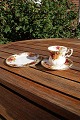 Landsbyrose 
engelsk bone 
China porcelæn. 
...