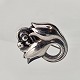 GJ
Broche 
Sterling sølv 
3,5 cm
