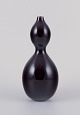 L'Art presents: 
Nils 
Thorsson for 
Royal 
Copenhagen.
Unique 
stoneware vase, 
double 
gourd-shaped.