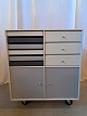 Bogkasse med 
skuffer
  Kr. 2500,-