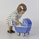 RC figur
407
Pige med 
dukkevogn
15,5 cm