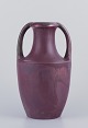 L'Art presents: 
Karl 
Svensson for 
Höganäs, 
Sweden.
Large ceramic 
vase.