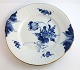 Royal 
Copenhagen. 
Blue flower 
with gold. 
Round cake ...