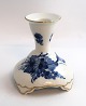 Royal 
Copenhagen. 
Blue flower 
with gold. 
Candlestick. 
...