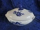 Blå Blomst Flettet porcelæn. Ragoutfad med låg nr. 8054 i 1.sortering. 