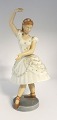 Bing & 
Grøndahl. 
Porcelænsfigur. 
Columbine. 
Model 2355. ...
