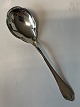 Frederiksborg 
jam spoon in 
silver
Length 14.4 
cm.