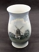 B&G vase med 
mølle nr. 
715/5440