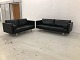 MR Retro Design 
præsenterer: 
Mogens 
Hansen MH321 
3+2,5 Pers. 
Sofaer i sort 
premium læder 
og med runde 
ben i ...