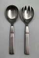 Danam Antik 
præsenterer: 
Georg 
Jensen Sterling 
Sølv / Stål 
Bernadotte 
Serveringssæt 
No 122