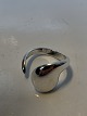 RING #397 
*Georg Jensen* 
Sterling 
Denmark.
Størrelse 53.