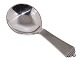 Georg Jensen 
Pyramide 
sterling sølv
Sukkerske 9,8 
cm.