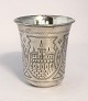 Rusland. Sølv 
bæger (84). 
Højde 7,5 cm. 
Diameter 7 cm. 
...