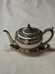 Tage Henriksen 
Antikviteter 
præsenterer: 
Tekande i 
sølv. Mester A. 
Field. London 
England 1806 
Georg den 3 ...