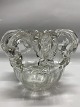 Stor Brudekrone vase i klar glas.
Højde: 12 cm. 
