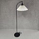 Le Klint 
Standerlampe
368