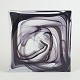 L'Art præsenterer: Kosta Boda, Cirrus Black, kunstglasobjekt.