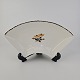 Kinnerup Antik & Porcelæn præsenterer: Aluminia fad1876Birthe21,5 cm