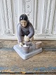 B&G figur - Grønlandsk kvinde no. 2416