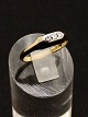 Middelfart Antik præsenterer: 14 karat guld ring med 3 diamanter