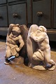Et par sjældne bogstøtter fra Bing & Grøndahl med motiv ...