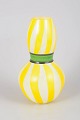 L'Art præsenterer: Ulrica Hydman-Vallien for Kosta Boda, håndmalet vase.