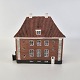 Kinnerup Antik & Porcelæn præsenterer: Trip Trap ModelhusSindal Gl. Posthus11,5 cm