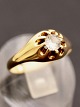 Middelfart Antik præsenterer: 14 karat guld ring med zirkon