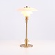 Osted Antik & Design præsenterer: Poul Henningsen PH 2/1 Bordlampe i Messing med Pale Rose Skærme for Louis ...