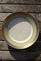 Antikkram præsenterer: Dagmar med guld porcelæn, middagstallerkner 24,5cm