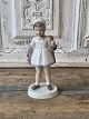 Karstens Antik præsenterer: B&G figur - Charmetrold - pige med jakke no. 2387