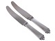Antik K præsenterer: Georg Jensen Pyramide sterling sølvDessertkniv med langt knivblad 16,5 cm.