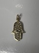 Antik Huset præsenterer: 14k. Hamsa smykke - vedhæng til halskæde eller armbånd Højde 2,1 cm.