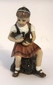 Lundin Antique præsenterer: Dahl Jensen. Lille pige med bamse. Model #1295. Højde 15 cm. ( 1 sortering )