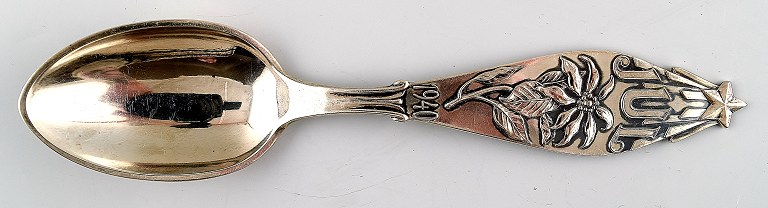 Christmas Spoon from 1940. Produced by Grann and Laglye, Copenhagen.
