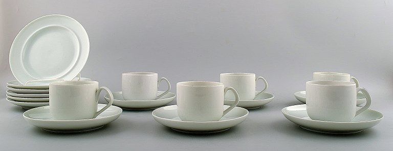 Bing & Grondahl, B&G, White Koppel, 6 p. Coffee service.
Designed by Henning Koppel.