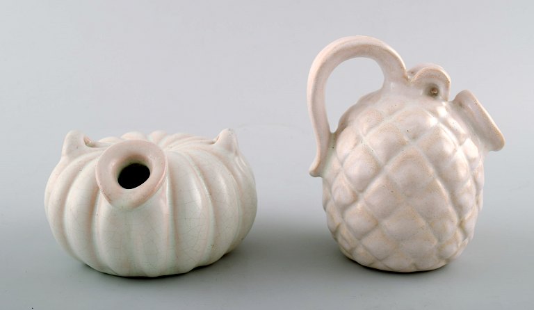 Michael Andersen. Two ceramic vases / pots. 1950/60s.
