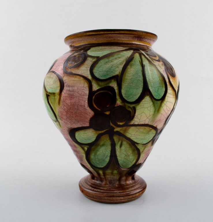 Kähler, Denmark, glazed stoneware vase in modern design.
1930 / 40s. Cow horn technique.