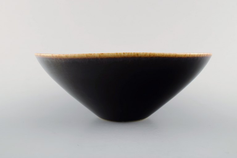 Carl-Harry Stalhane, Rorstrand, ceramic bowl.