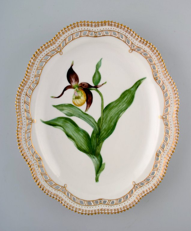 Royal Copenhagen Flora Danica pierced platter # 20/3537.