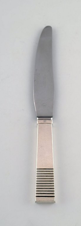 Georg Jensen Parallel. Dinner knife in sterling silver.
