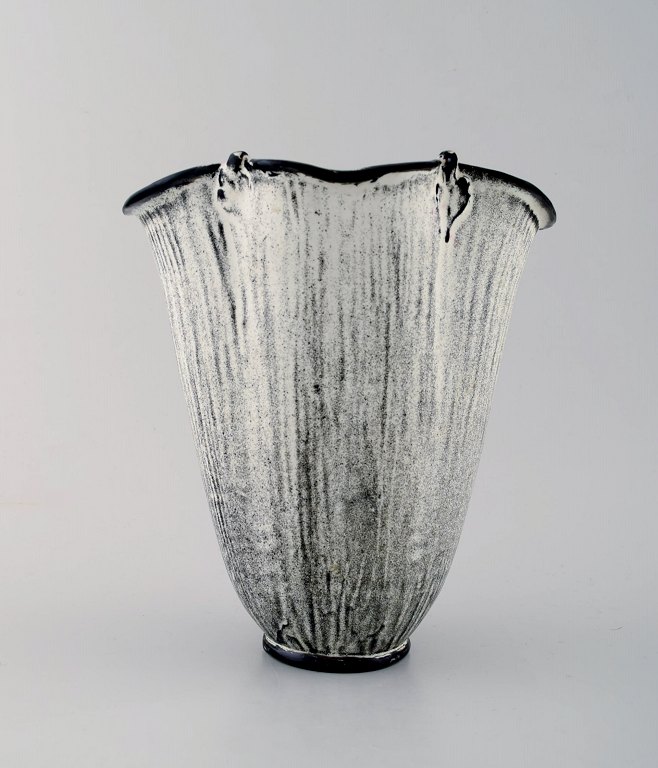 Svend Hammershøi for Kähler, HAK, glazed stoneware vase.
