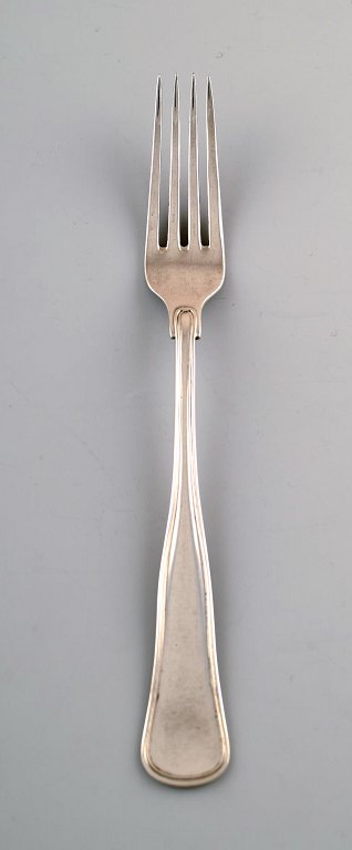 Dansk sølvsmed. Dobbeltriflet gaffel i tretårnet sølv. 1920/30