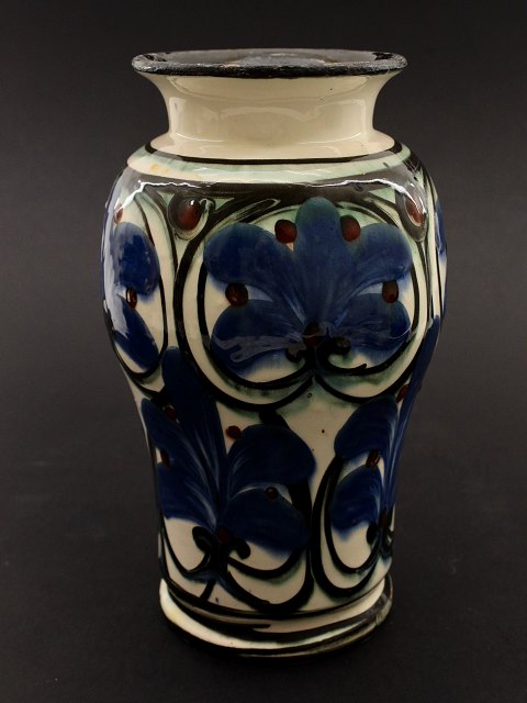 Vase H. 28 cm.  Annashåb Lervarefabrik